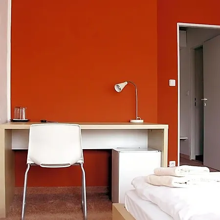 Saloon Zlin