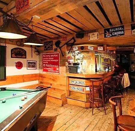 Hotel Saloon 3*