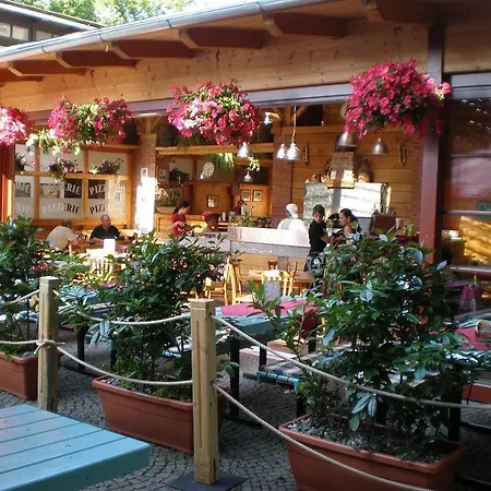 Szálloda Saloon Zlín