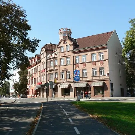 Saloon Zlin