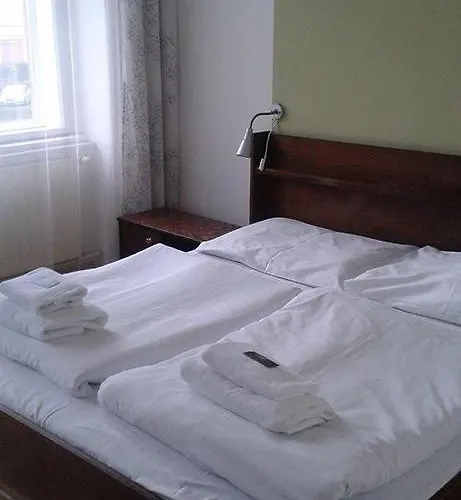 Saloon Hotel 3*
